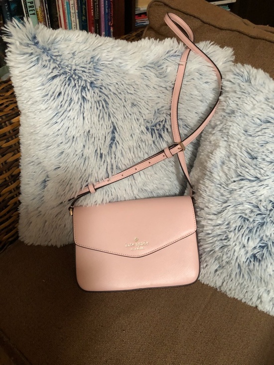 kate spade Handbags - NWOT Kate Spade purse